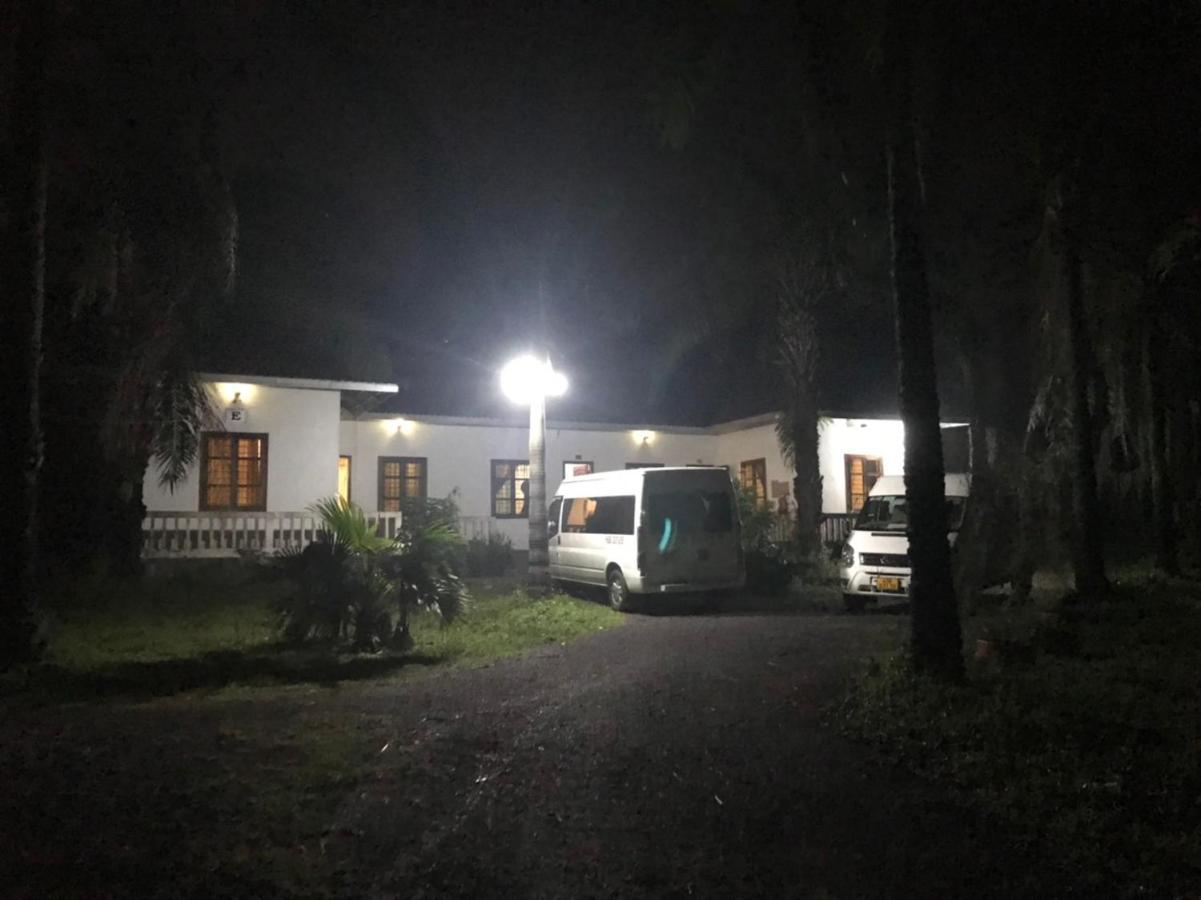 Отель Palm Garden House Quang Tri Экстерьер фото