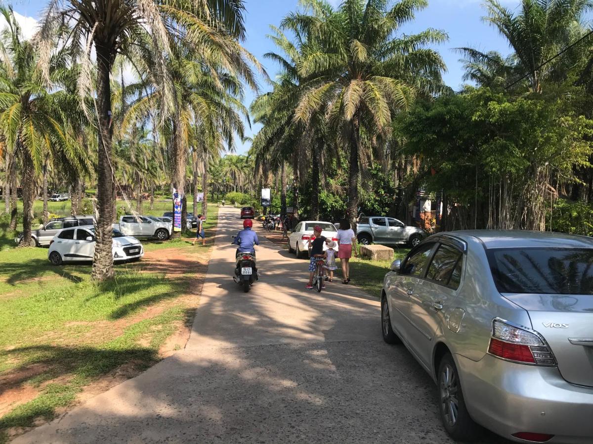 Отель Palm Garden House Quang Tri Экстерьер фото